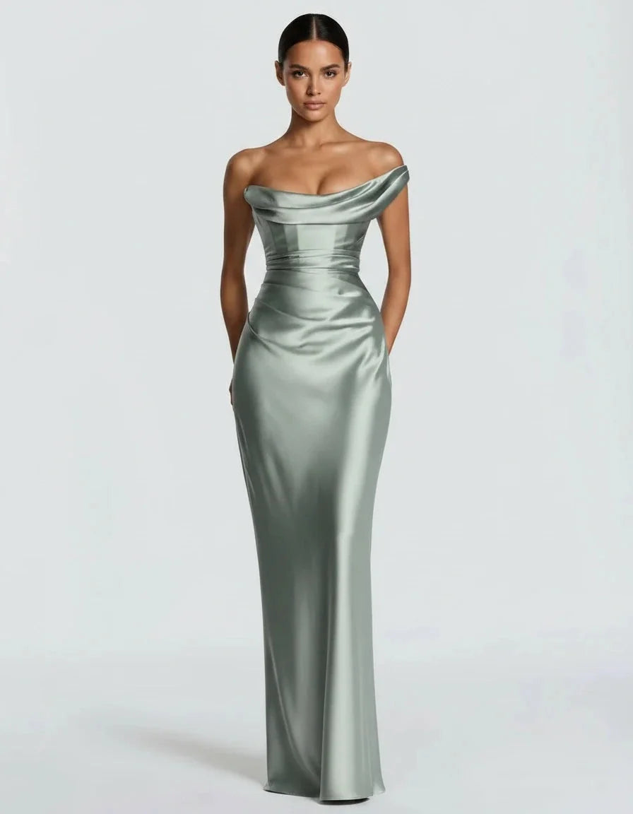 Amarante · La Robe En Satin Drapée À Une Épaule — Vert, photo 11
