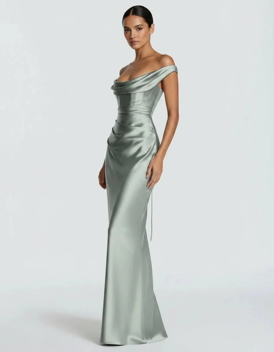 Amarante · La Robe En Satin Drapée À Une Épaule — photo 15